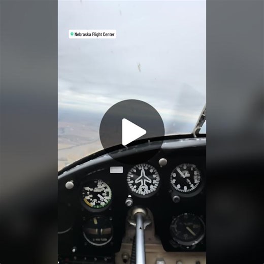 Learning to fly can be one of the most freeing feelings. Come learn with us and find out for hourself! #aviation #flying #airplane #learntofly #avgeek #nebraska #iowa #omaha #councilbluffs #flightschool