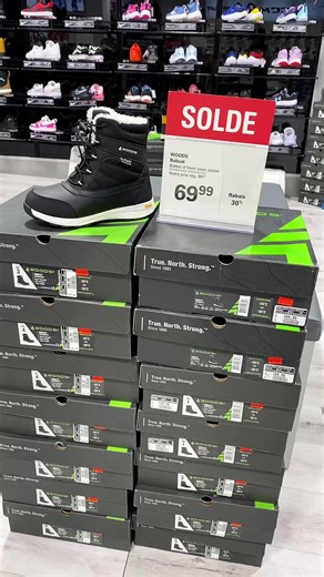 AUBAINES D’HIVER ❄️ Bottes Junior Woods et Ripzone en solde! 🚨 La neige approche… c’est le moment de garder les pieds de vos tout-petits au chaud et au sec! | Sports Experts / L'Entrepôt du hockey Montmagny