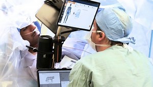 Tracking brain function during surgery using a new tool - Mayo Clinic News Network