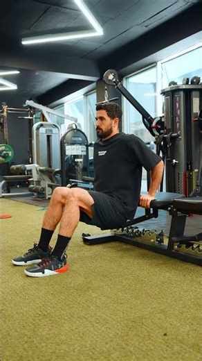 STR/Push/Accessory/BW./Bench Dips