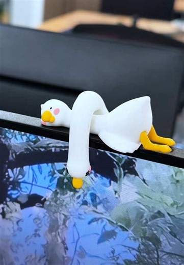 Create Your Dream Desktop Setup with MUNBYN