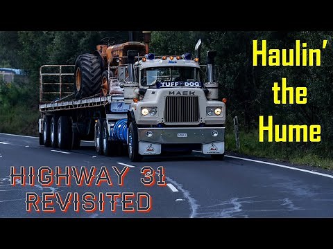 Haulin’ the Hume historic truck road run.