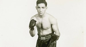 59K views · 563 reactions | Willie Pep - "Will o' the Wisp" Voted the #1 Featherweight of all time and pound for pound one the greatest fighters to enter the sport of boxing. In 1944 he went 16-0 and was 62-0 lifetime before suffering his first defeat. He was a pioneer of great footwork, speed and defense. He finished his career with 229 Wins and 11 Losses and was inducted into the boxing Hall of Fame in 1990. | Loaded Gloves | Facebook