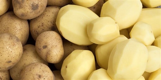 The Best Way To Peel Potatoes Is Even Easier Than You Think