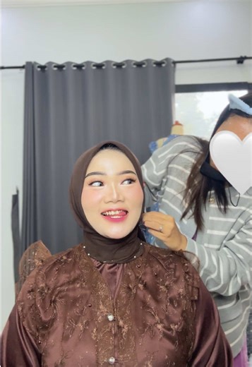 Bridesmaids Makeup Tips for Stunning Looks