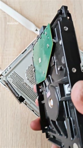 A look inside of Xiaomi R2D Mi WiFi 1TB Router