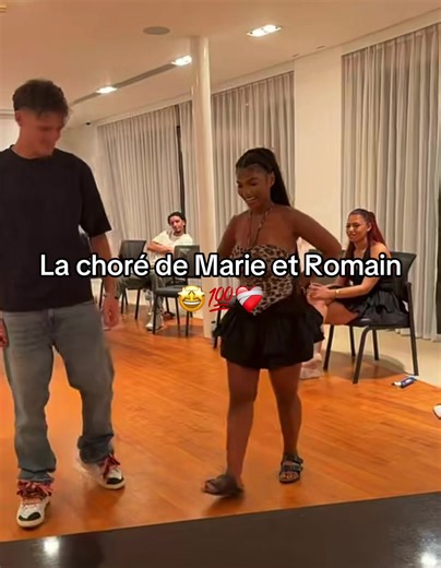 @MARIE A LA QUEEN HOUSE 🇹🇭 @ROMAIN QUEEN HOUSE 🇹🇭 🤩💯#queenhousesaison2 #benoitchevalier #fypシ゚viral #realcreator #creatorsearchinsights