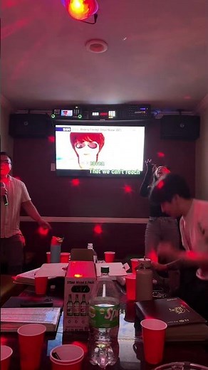 high school musical karaoke 😂 #highschoolmusical #karaoke