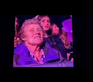 25K views · 1.3K reactions | Aww, what a lovely moment  Robbie...