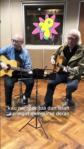 2 penyanyi legend indonesia Ebiet G. Ade x Iwan Fals - Titip Rindu Buat Ayah #viral #shorts #foryou