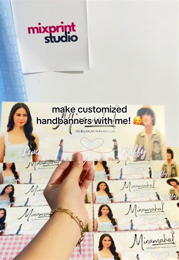 Create Customized Hand Banners with Expert Tips