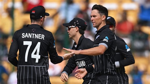 Ball by Ball Commentary & Live Score - NZ vs SL, 41st Match