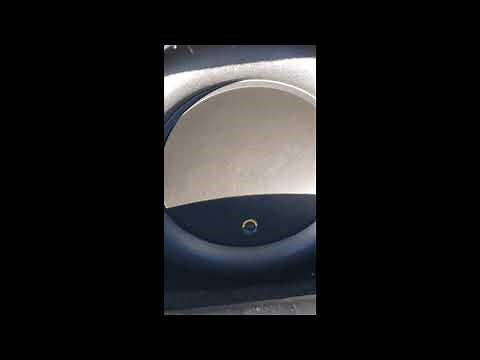 My JL Audio 12" subwoofer box. (HO112R-W7AE) setup