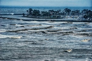 High Surf Advisory For Newport Beach