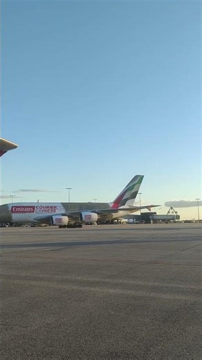 misi paket #flyemiratesflybetter #a380 ‪@airbus‬