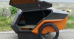 Expeditions ebike trailer lowers the floor instead of raising the roof