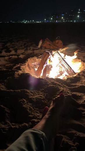 Bonfire Night: Relax by the Beach