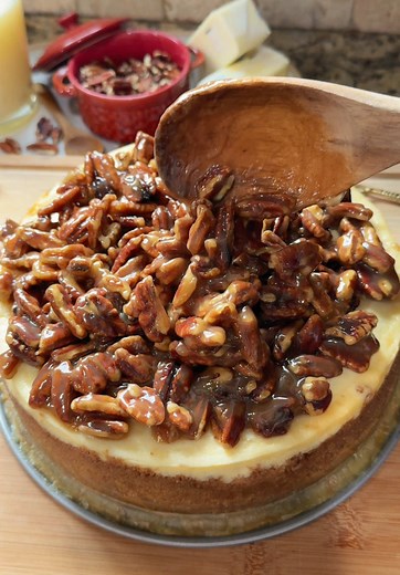 Pecan Pie Cheesecake Recipe for Fall Desserts