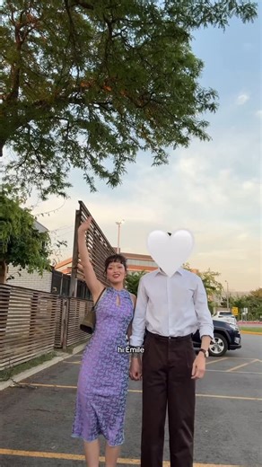 Garbo Zhu on Instagram: "It’s aging @larocheposayusa lotion @supergoop sunscreen @parnell_global foundation @unleashia eyebrow pencil @diorbeauty lipgloss @maccosmetics concealer @milkmakeup spray MAC setting powder @florasis.official eyeshadow @saiebeauty blush @westmanatelier highlighter @tiptoe_roll dress @prada vintage heels @missomalondon earrings"