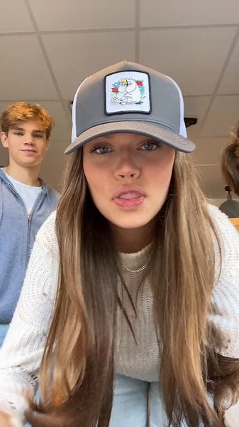 Maya Den Engelse and Luiza Den Englese TikTok Dance Challenge