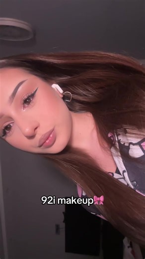 🎀