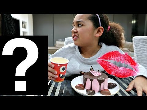 FIRST KISS!! Tiana's Valentines Date