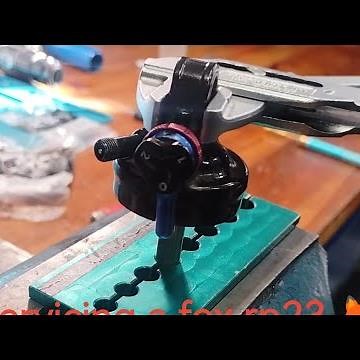 Servicing a fox float rp23