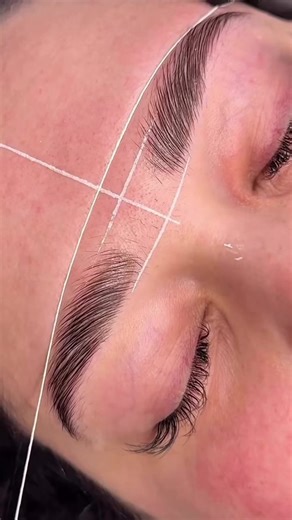 Marcação 🥰💫#sobrancelhasperfeitas #sobrancelhas #feminina