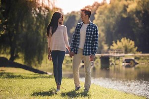 11 Secrets to Make a Girl Fall in Love With You Fast