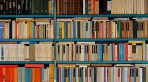 11 Top Live Streaming Resale Apps To Help Turn Your Clutter Into Cash