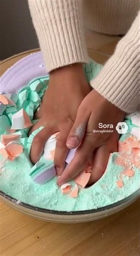 Dry slime crunching asmr