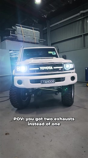 Toyota Landcruiser exhausts sounding insane 😍 #exhaust #toyota #landcruiser