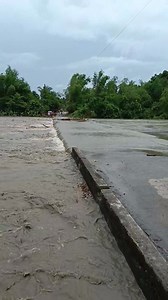 256K views · 2K reactions | 0950H (07/18/2025) update sa Calicuang bridge nag lapaw nagid ang tubig di na ma agyan, .kung halin ka sa dingle to Barotac Nuevo,, libot na lng kamu, | Bonz TV | Facebook