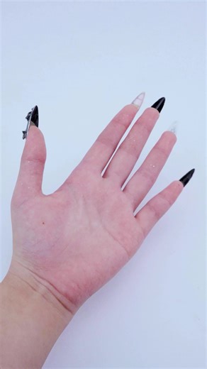 Tickle Tangle (@tickletangle2) - ASMR🍰🍰 #FluffyASMR #asmr #fyp #fofinho