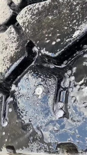 Ever heard the saying “In A Perfect World” hate to break it to you, it’s not. #tiredoctor #tireguy #tiretok #steertire #tradesman #tirerepair #tires #learnsomethingnew #professional #commentary