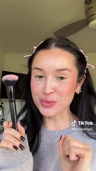 Elf Buffing Foundation Brush Review | Seamless Blush Blending