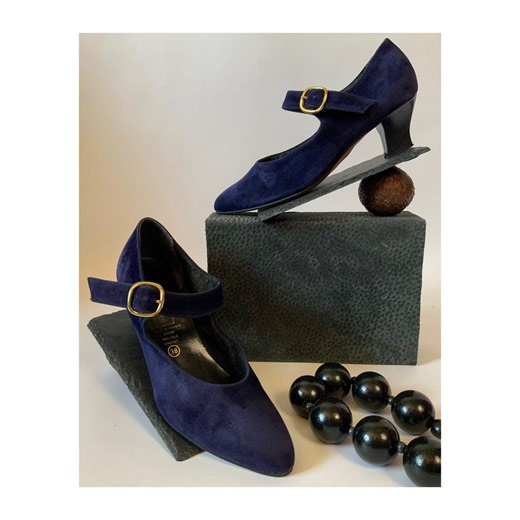 Vintage Blue Velvet Mary Jane Pumps / Classy Point Toe Heels / 1990's Velvet Shoes / Made in France - Etsy