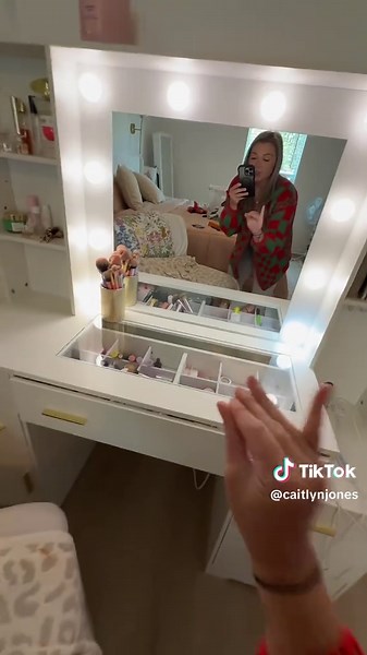 Affordable Makeup Vanity Under $200 on TikTok Shop