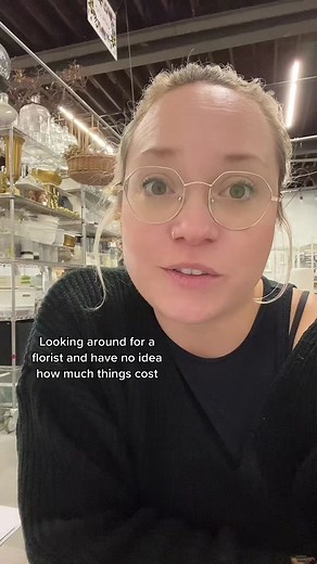 Real wedding floral prices. IYKYK. #wedding #weddingtiktok #bride2023 #weddingtips #florist #fypシ #smallbusiness #weddingbudgettips