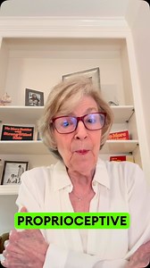 When kids feel overwhelmed, a simple self-hug can work wonders. Wrapping their arms tightly around themselves gives proprioceptive input, which is calming.💛 ✅For kids, Teach them to give themselves a BIG hug when emotions feel too big. It helps with tantrums, meltdowns, and anxiety. ✅For adults: try it yourself! A self hug, releases tension, stress, and resets your mood instantly. It’s quick. It’s simple. Will you try this? Let me know in the comments.⬇️ #hugyourself #selfhug #parentinghack #te