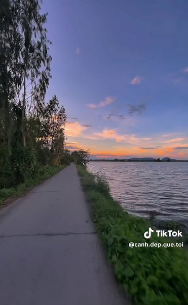 Phong Cảnh Miền Tây - Đường Về Nhà Em