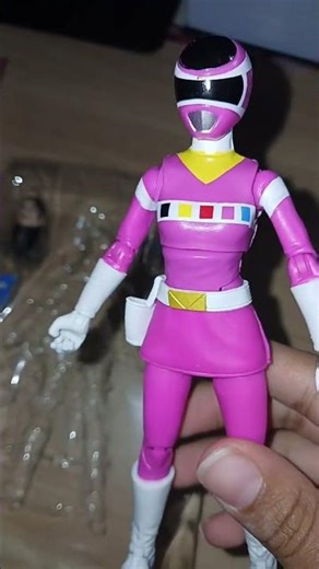 reviewing the pink ranger from space rangers power rangers (collaboration with RubyBot)#powerrangers