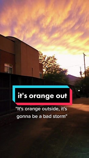 #storm #texasstorms #stormseason #tornado #tornadowarning #ScreamItOut #hail #sunset #Texassky #calmbeforethstorm #dallastx