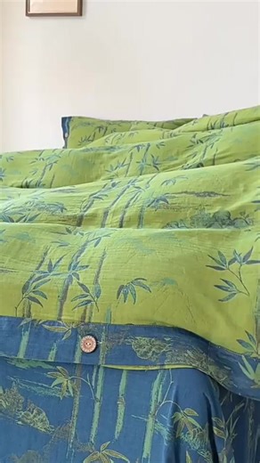 Crafted from breathable cotton gauze, it features a classic bamboo jacquard design and a reversible pattern—perfect for adding a serene, stylish touch to your bedroom. | Ownkoti