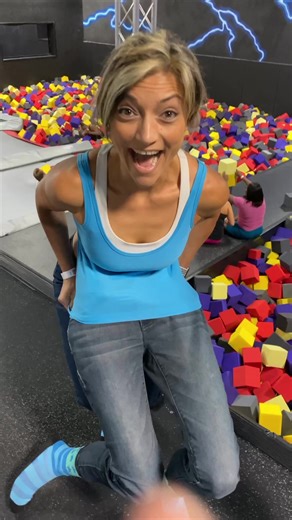 Oh my… her Legs! 🤣 Prank at the trampoline park! | Getti