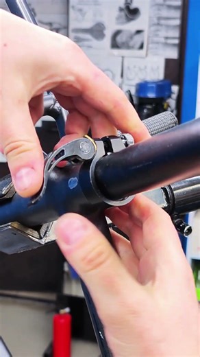 How to quickly install a bicycle seatpost and saddle.