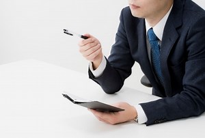 マネジメントとは？ リーダーシップとの役割の違いや能力向上法 [リーダーシップ] All About