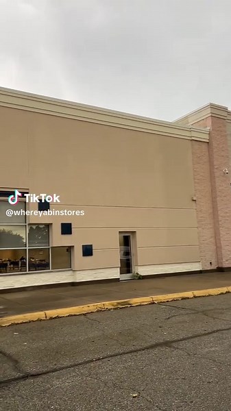 Grand Opening of Discount Store in North Chesterfield, VA