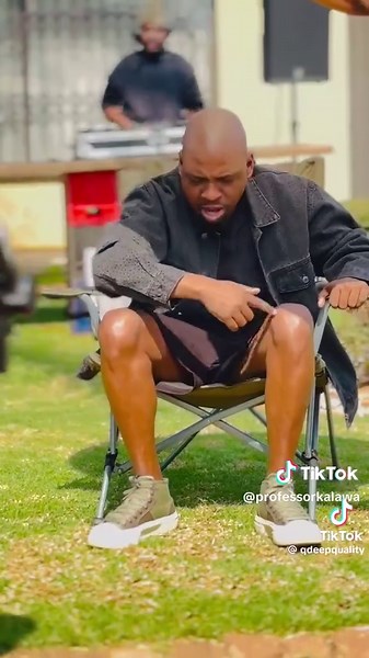 professorlanga (@professorkalawa)’s videos with original sound - professorlanga