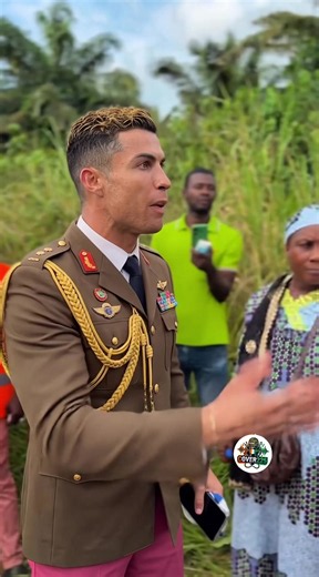 Le Cr7 vend terrain 😭: « chacun n’a qu’à donner 1 million 1 million ». Le sous préfet et le chef du village eux mêmes ils n’ont pas vu dans mon flokor. #ia #cr7 #messi #humour #tiktokcotedivoire🇨🇮
